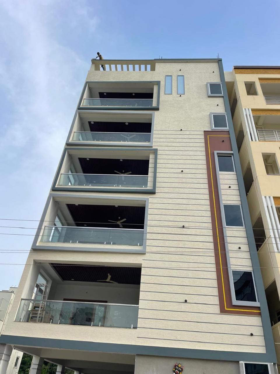 Nest Inn Homestay Tirupati Esterno foto